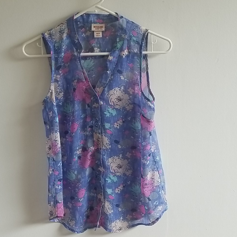 Women's sleeveless top